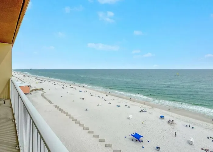 5-star Gulf Front With Amenities Apartment